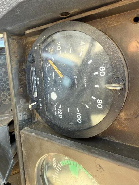 Iveco UNIC 175-24 BI-BENNE GRUE - 翻斗车, 起重车:图5 Iveco UNIC 175-24 BI-BENNE GRUE - 翻斗车, 起重车:图5