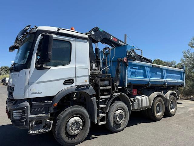 Mercedes AROCS 3243 BI-BENNE GRUE - 翻斗车, 起重车:图1 Mercedes AROCS 3243 BI-BENNE GRUE - 翻斗车, 起重车:图1