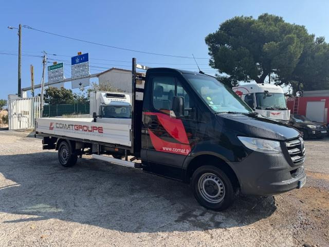 Mercedes SPRINTER 316 PLATEAU - 平板货车:图3 Mercedes SPRINTER 316 PLATEAU - 平板货车:图3