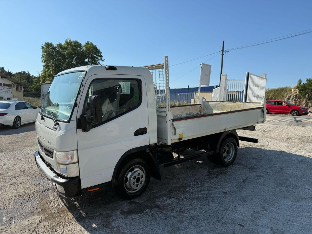 Mitsubishi Fuso Canter 3C15 - 翻斗货车:图4 Mitsubishi Fuso Canter 3C15 - 翻斗货车:图4