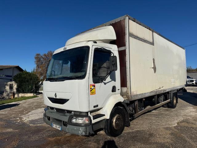 Renault MIDLUM 220 DCI CAISSE HAYON - 厢式卡车:图2 Renault MIDLUM 220 DCI CAISSE HAYON - 厢式卡车:图2