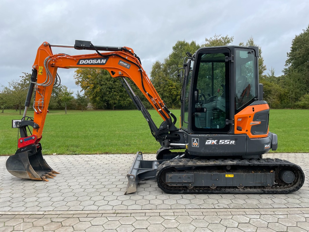 Doosan DX55R-7 - 小型挖掘机:图3 Doosan DX55R-7 - 小型挖掘机:图3