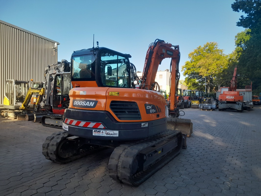 Doosan DX85R-3 - 挖掘机:图3 Doosan DX85R-3 - 挖掘机:图3