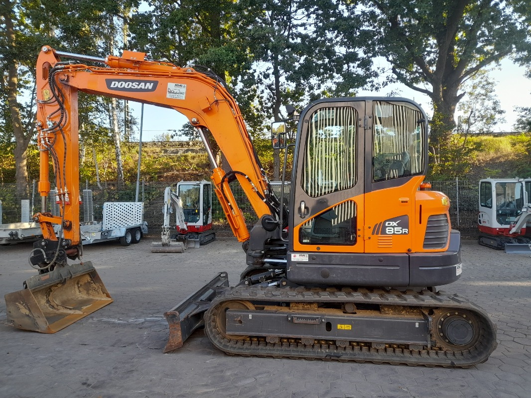 Doosan DX85R-3 - 挖掘机:图2 Doosan DX85R-3 - 挖掘机:图2