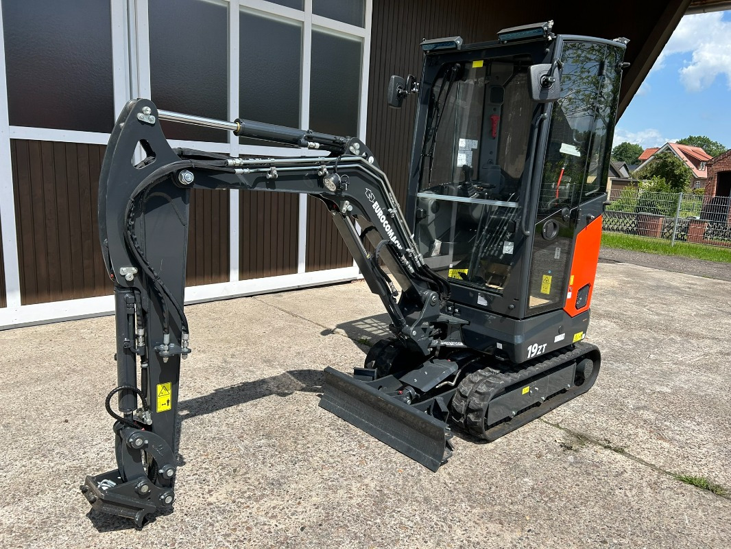 Eurocomach 19ZT - 小型挖掘机:图1 Eurocomach 19ZT - 小型挖掘机:图1
