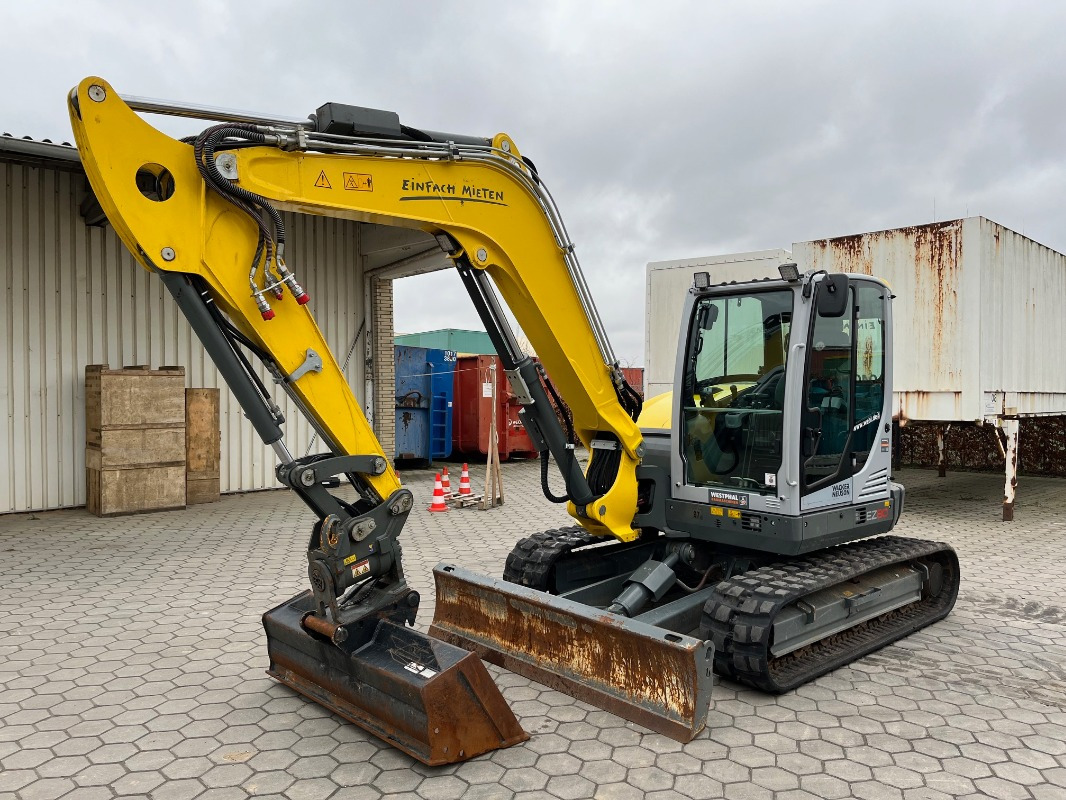 Neuson EZ80 - 挖掘机:图1 Neuson EZ80 - 挖掘机:图1