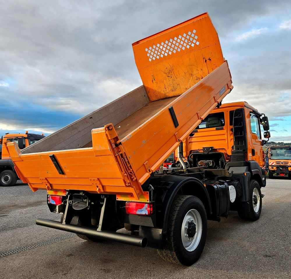 MAN TGM 13.290 4x4 Euro5 Winterdienst Single - 翻斗车:图5 MAN TGM 13.290 4x4 Euro5 Winterdienst Single - 翻斗车:图5