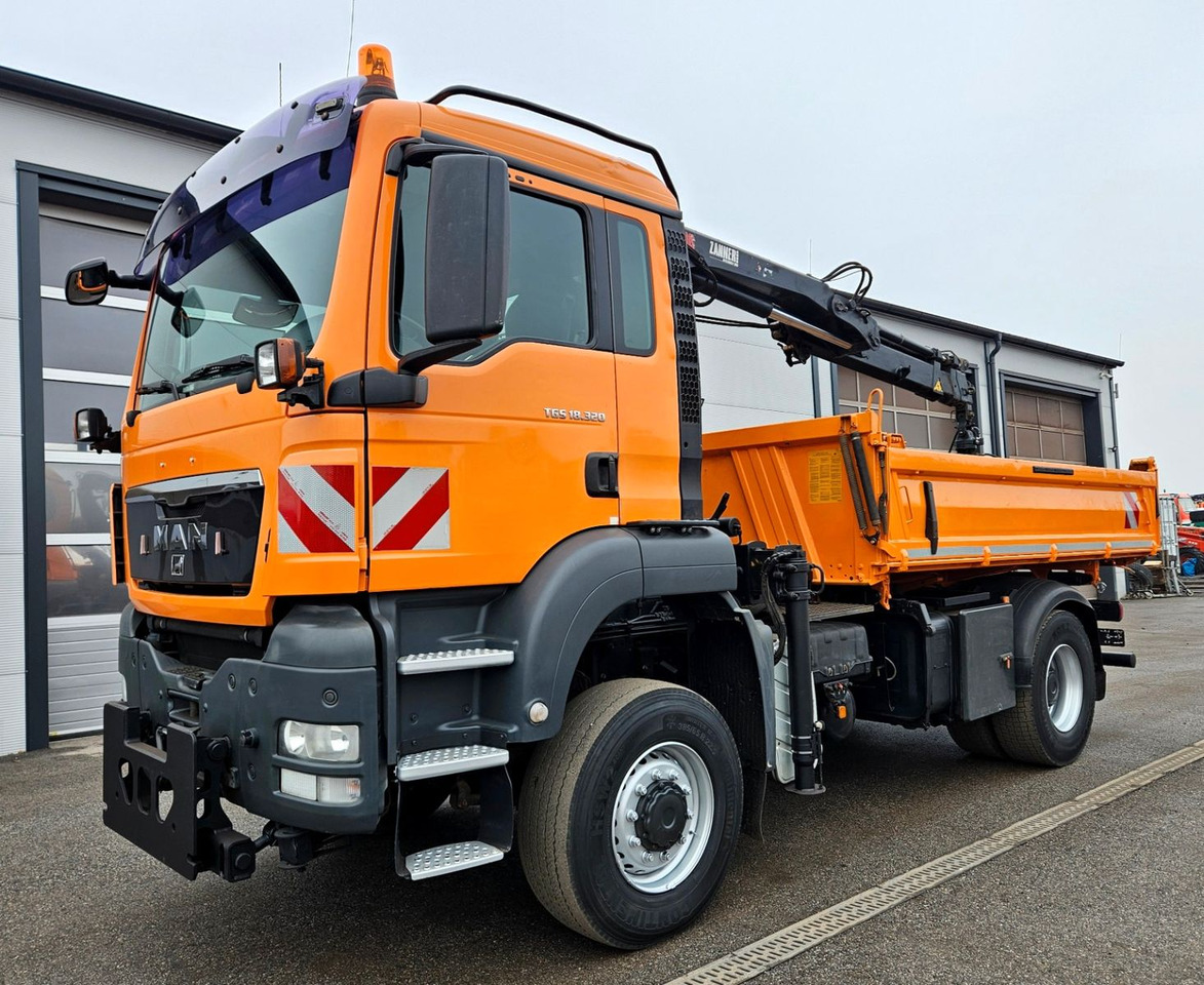 MAN TGS 18.320 4x4 BL HIAB 099-BS3 Funk Kran Euro5 - 翻斗车, 起重车:图4 MAN TGS 18.320 4x4 BL HIAB 099-BS3 Funk Kran Euro5 - 翻斗车, 起重车:图4