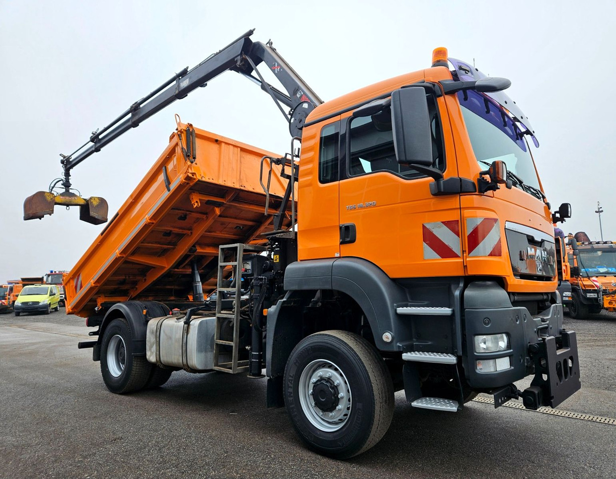 MAN TGS 18.320 4x4 BL HIAB 099-BS3 Funk Kran Euro5 - 翻斗车, 起重车:图1 MAN TGS 18.320 4x4 BL HIAB 099-BS3 Funk Kran Euro5 - 翻斗车, 起重车:图1