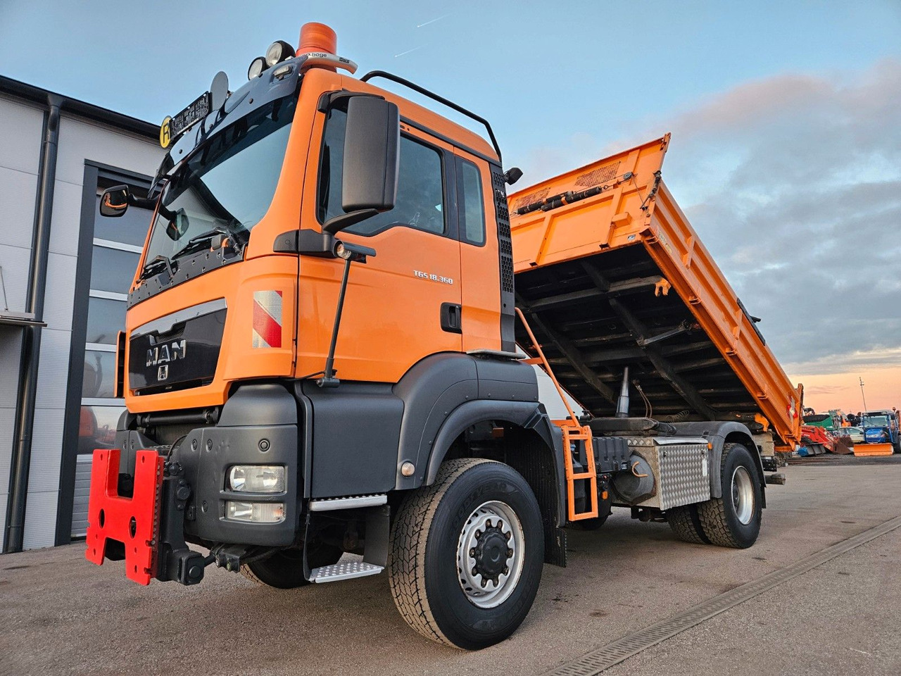 MAN TGS 18.360 4x4 BL Euro5 Meiller - 翻斗车:图1 MAN TGS 18.360 4x4 BL Euro5 Meiller - 翻斗车:图1