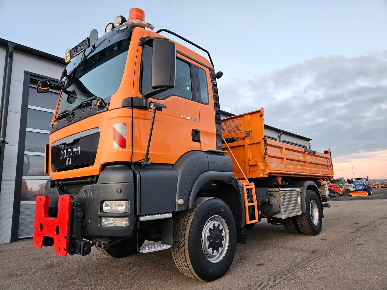 MAN TGS 18.360 4x4 BL Euro5 Meiller - 翻斗车:图1 MAN TGS 18.360 4x4 BL Euro5 Meiller - 翻斗车:图1