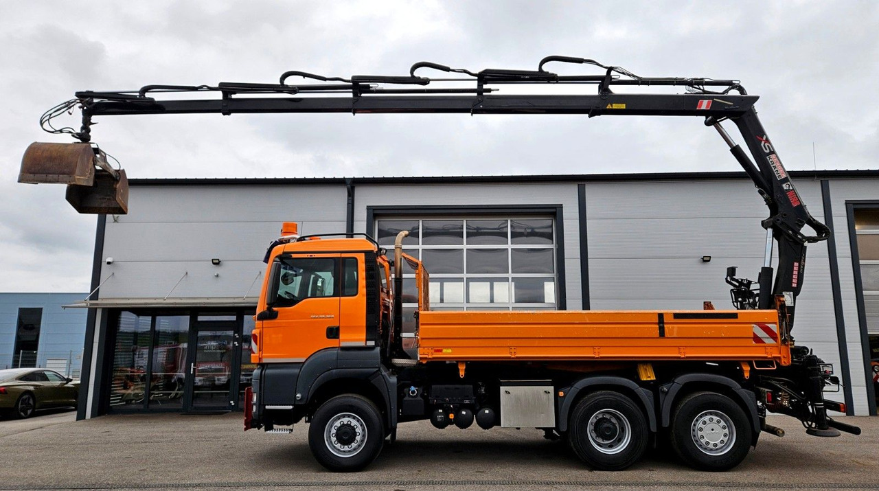 MAN TGS 28.360 6x4-4 HIAB 144E-4 Kran Euro5 - 翻斗车, 起重车:图2 MAN TGS 28.360 6x4-4 HIAB 144E-4 Kran Euro5 - 翻斗车, 起重车:图2