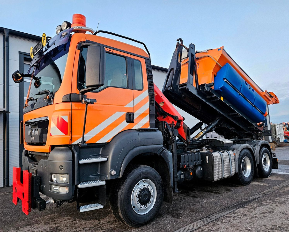 吊钩升降车, 起重车 MAN TGS 28.400 6x4-4 BL Palfinger PK12002 Kran Euro5：图18