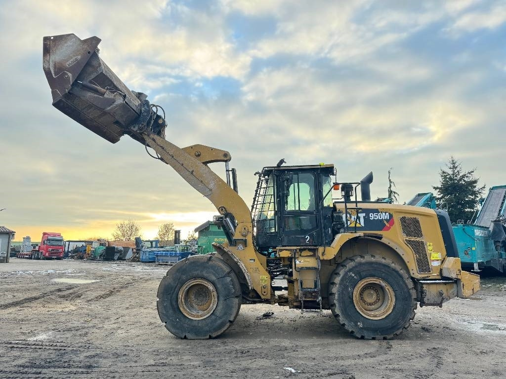 CAT 950M HighLift - 轮式装载机:图1 CAT 950M HighLift - 轮式装载机:图1