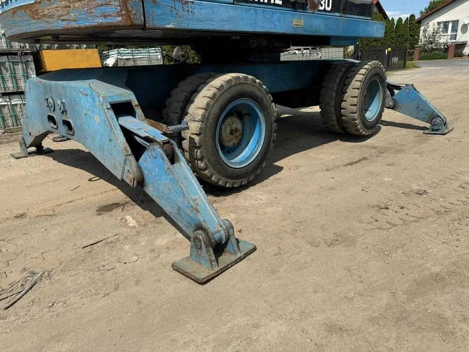 Koparka przeładunkowa Fuchs MHL 330 - 垃圾/ 工业叉装车:图4 Koparka przeładunkowa Fuchs MHL 330 - 垃圾/ 工业叉装车:图4