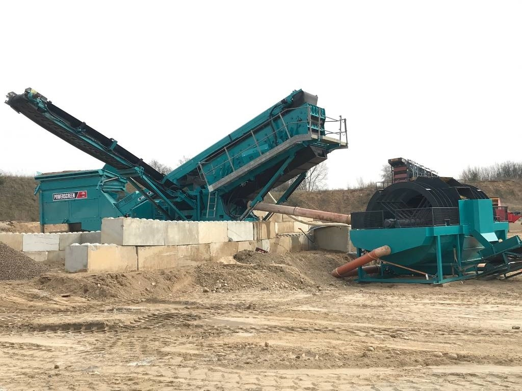 PowerScreen Chieftain 1700 + Dewaterer WASHPLANT - 筛选机:图1 PowerScreen Chieftain 1700 + Dewaterer WASHPLANT - 筛选机:图1