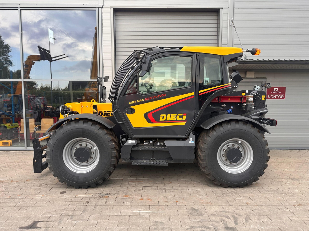 Dieci Agri Max 65.8 VS EVO2 - 伸缩臂叉装车:图2 Dieci Agri Max 65.8 VS EVO2 - 伸缩臂叉装车:图2