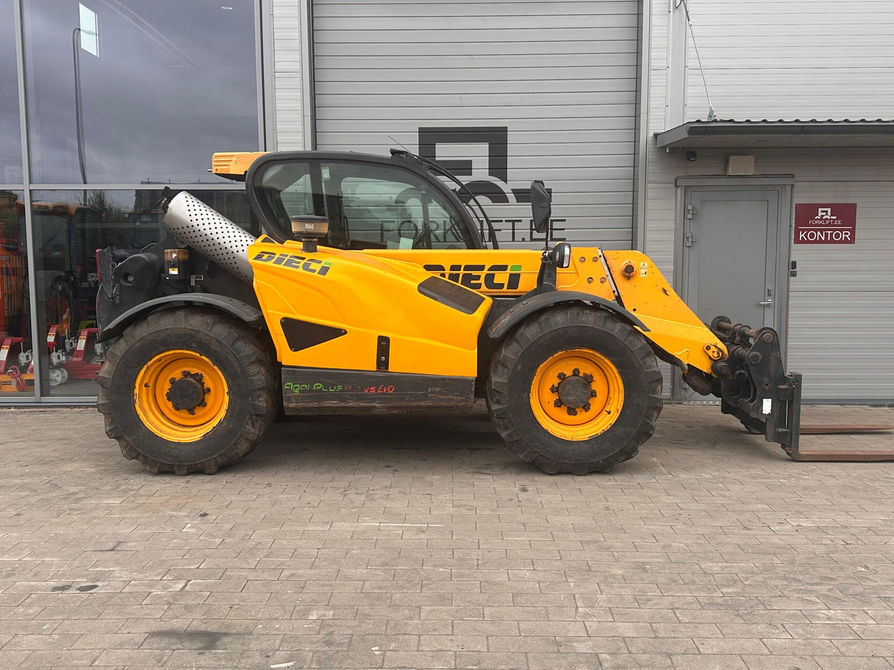 Dieci Agri Plus 40.7 VS EVO2 - 伸缩臂叉装车:图5 Dieci Agri Plus 40.7 VS EVO2 - 伸缩臂叉装车:图5