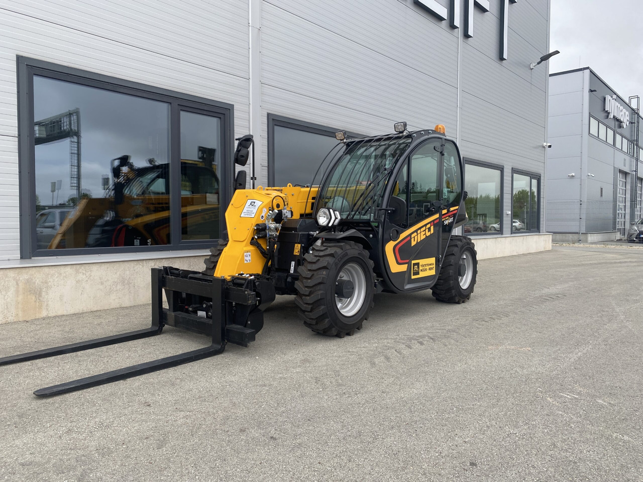 Dieci Mini Agri 20.4 SMART 37 kW - 伸缩臂叉装车:图1 Dieci Mini Agri 20.4 SMART 37 kW - 伸缩臂叉装车:图1