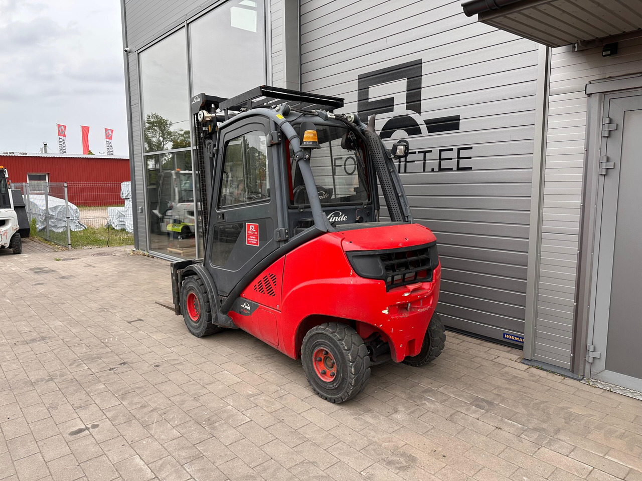 Linde H30D-02 - 柴油叉车:图3 Linde H30D-02 - 柴油叉车:图3