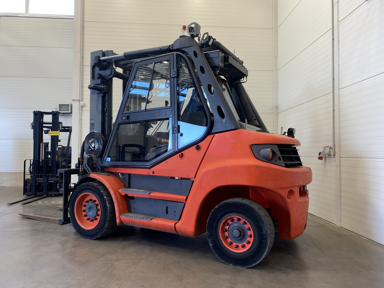 Linde H80D - 柴油叉车:图2 Linde H80D - 柴油叉车:图2