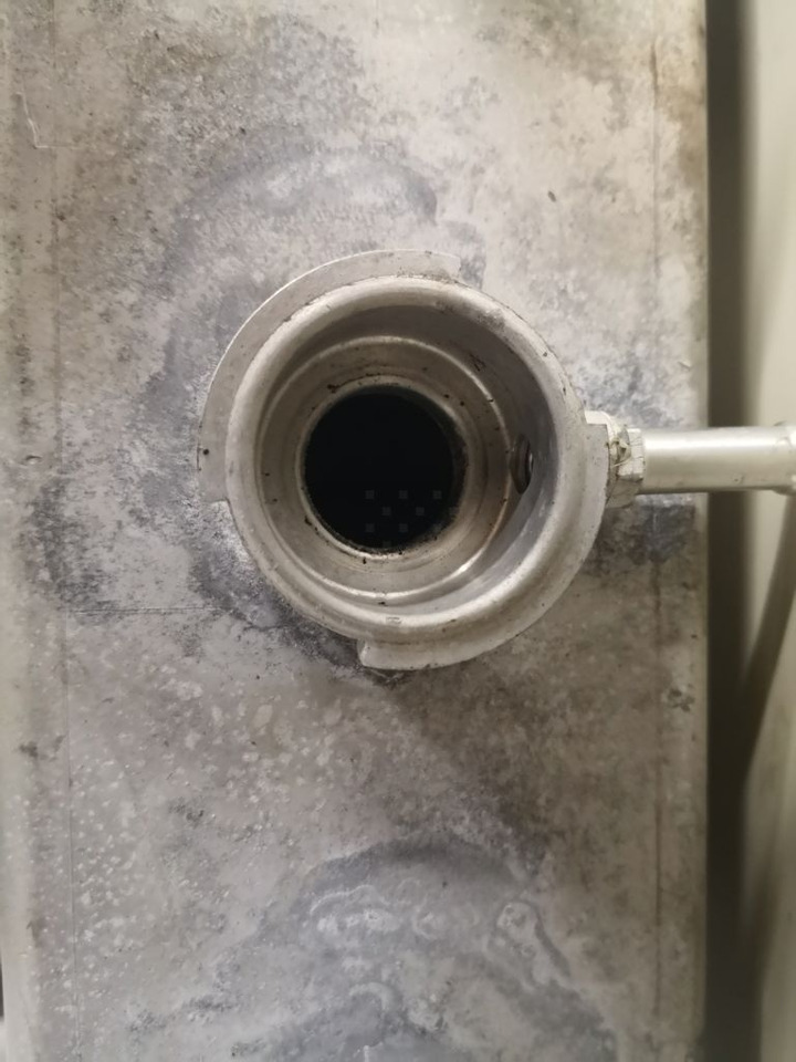 Hitachi HITACHI ZX160-LC3 ZX180-LC3 4642152 - 散热器:图3 Hitachi HITACHI ZX160-LC3 ZX180-LC3 4642152 - 散热器:图3