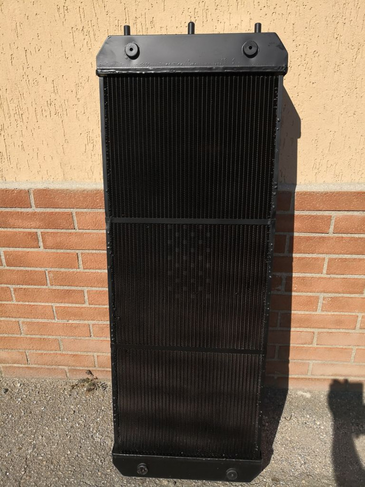 RADIATORE HITACHI ZW 180.5 ZW 220.5 - 散热器:图2 RADIATORE HITACHI ZW 180.5 ZW 220.5 - 散热器:图2