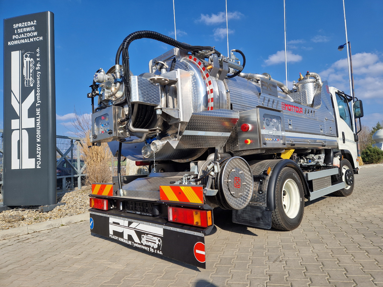 ISUZU - 真空车:图2 ISUZU - 真空车:图2