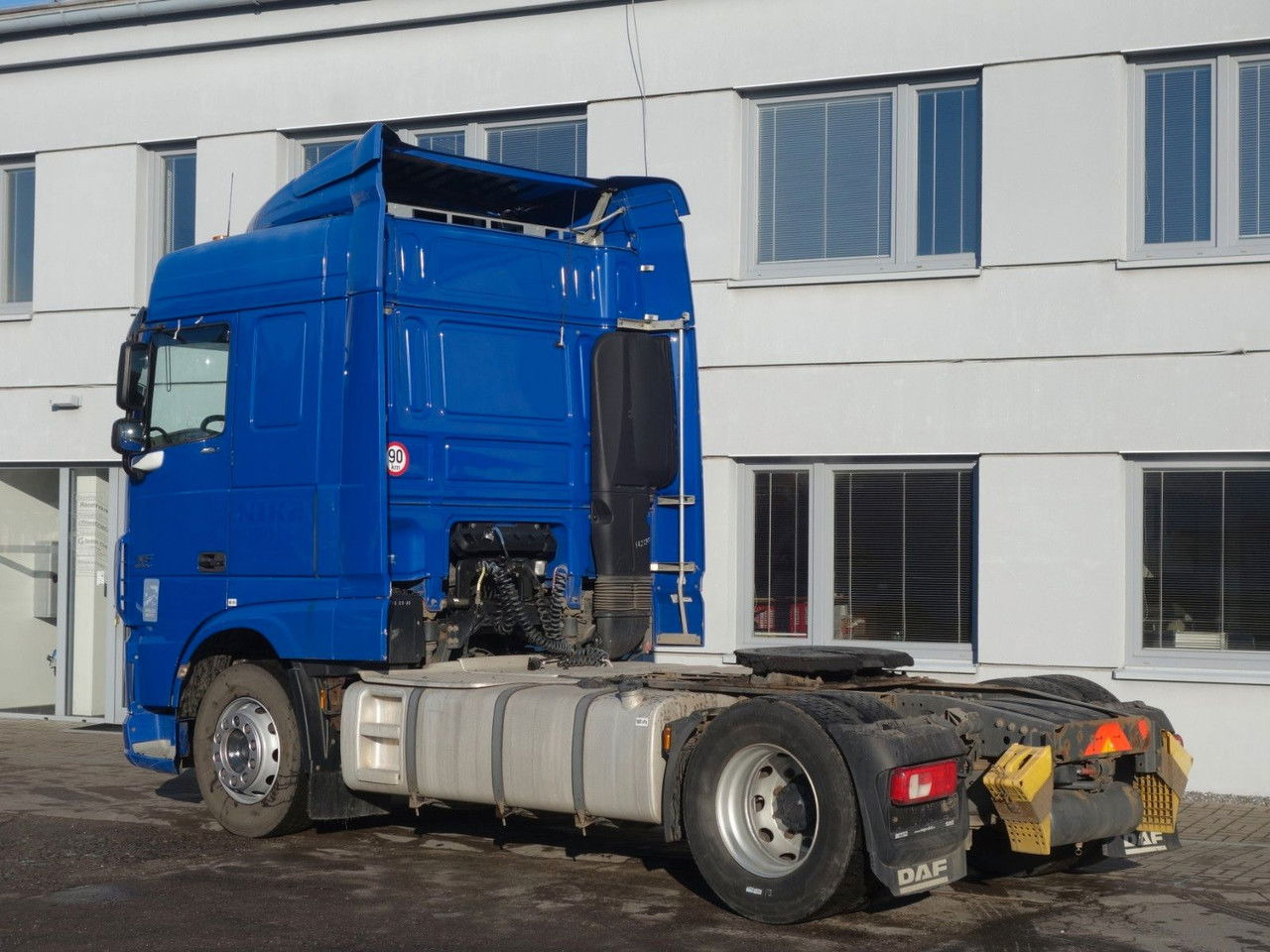 DAF XF 460 SC Standard E6, Standklima - 牵引车:图4 DAF XF 460 SC Standard E6, Standklima - 牵引车:图4
