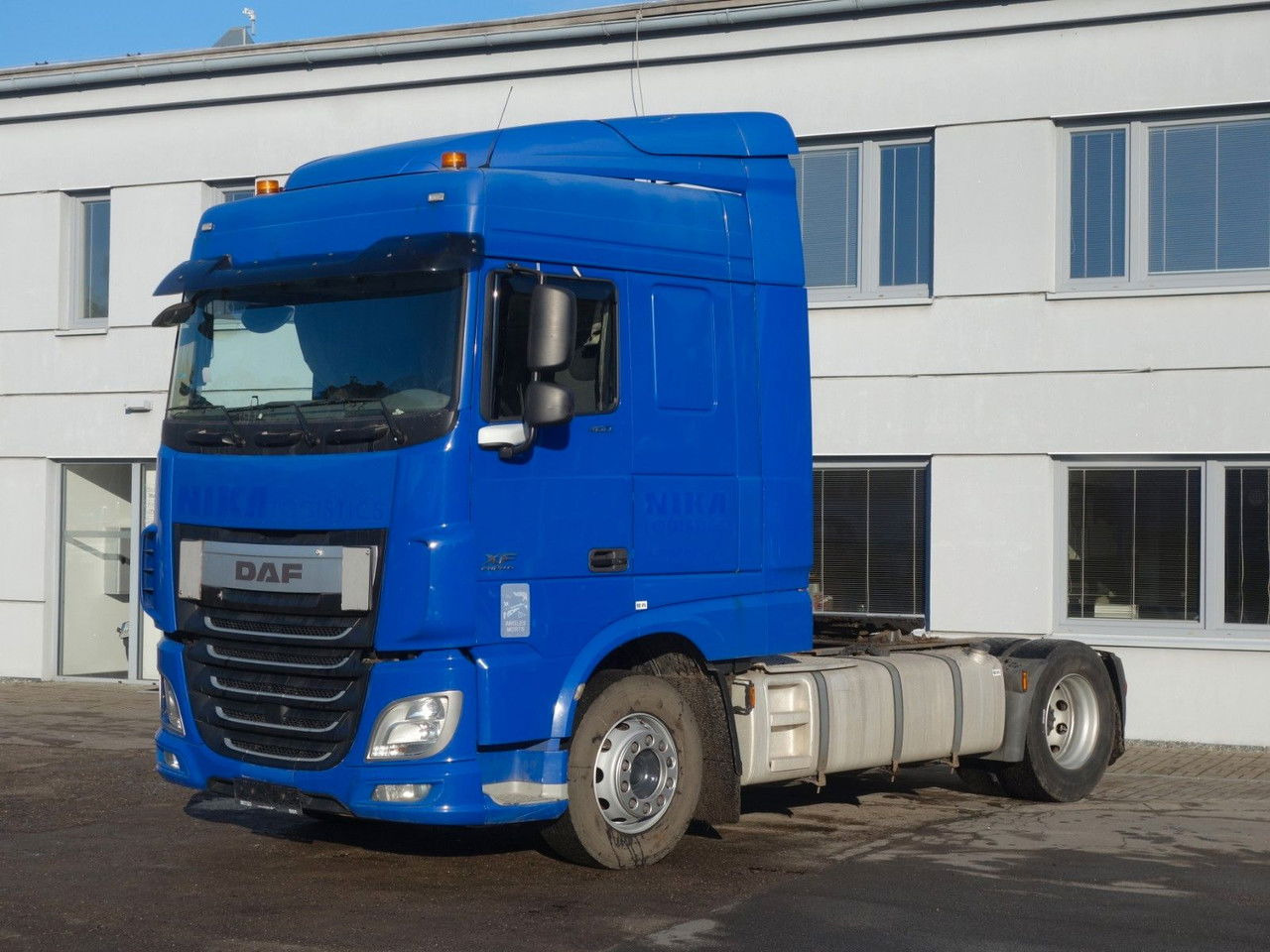 DAF XF 460 SC Standard E6, Standklima - 牵引车:图1 DAF XF 460 SC Standard E6, Standklima - 牵引车:图1