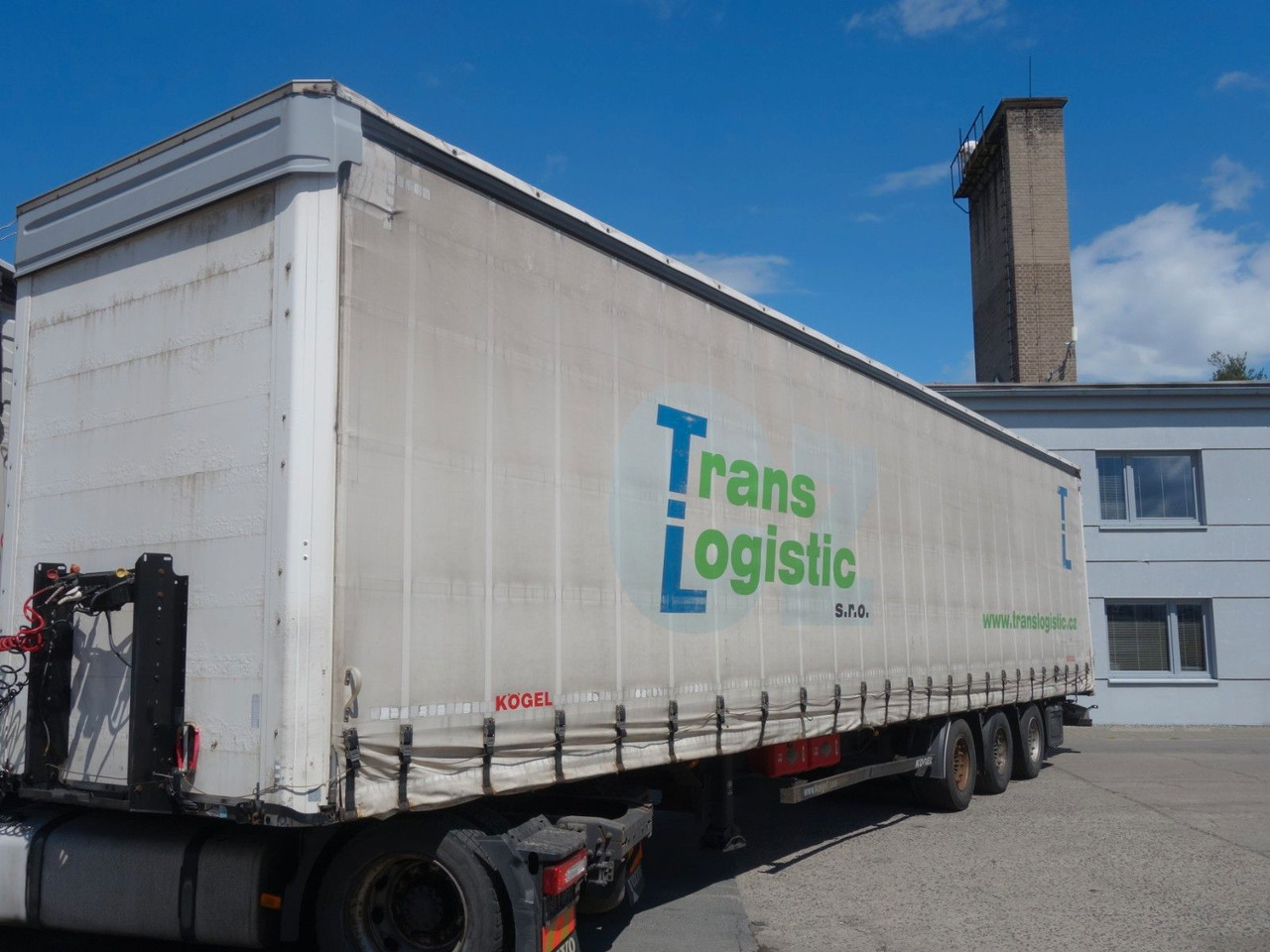Kögel SN24 MEGA, Liftachse, SAF Achsen, XL Code - 侧帘半拖车:图1 Kögel SN24 MEGA, Liftachse, SAF Achsen, XL Code - 侧帘半拖车:图1
