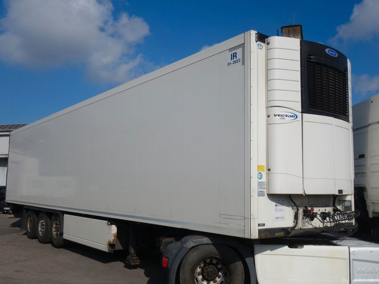 Krone SD Carrier Vector 1350 - 冷藏半拖车:图3 Krone SD Carrier Vector 1350 - 冷藏半拖车:图3