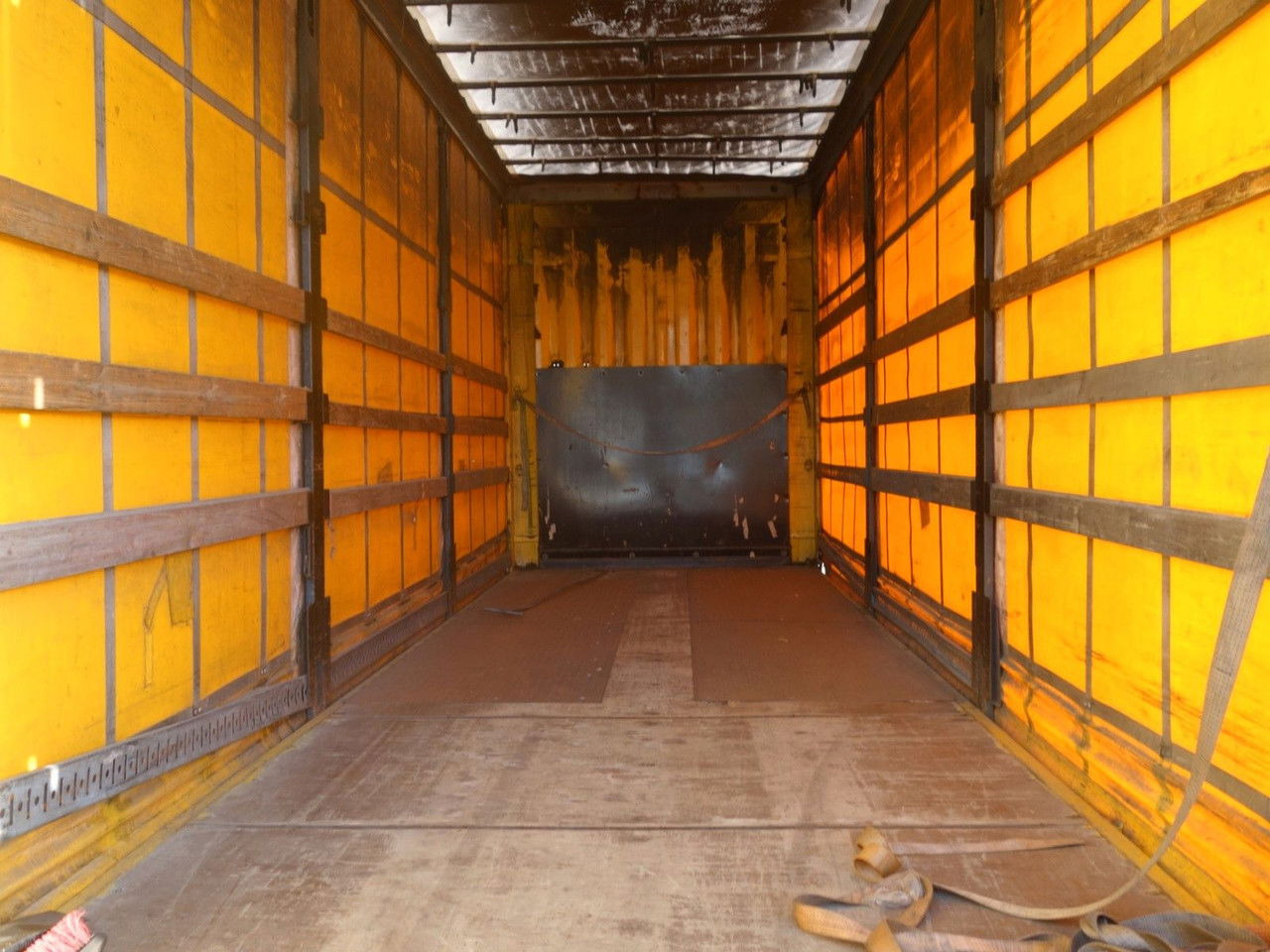 MAN TGX 24.400 EEV 6x2 + Anhänger Krone 120m3 租赁 MAN TGX 24.400 EEV 6x2 + Anhänger Krone 120m3：图26