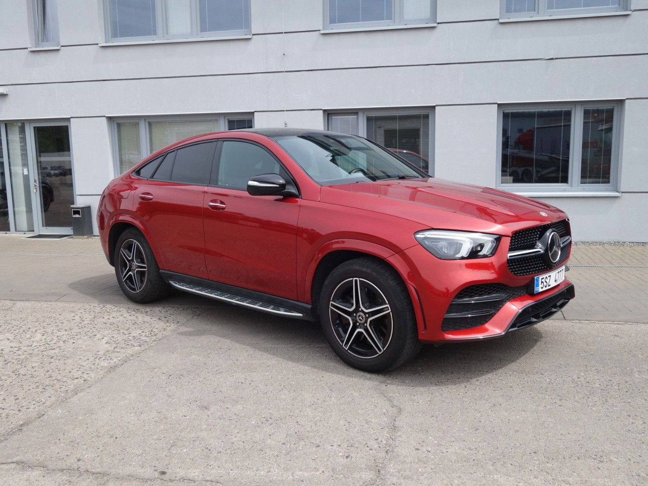 Mercedes-Benz GLE-klasse 400 d 4Matic Coupe Pano - 轿跑车:图3 Mercedes-Benz GLE-klasse 400 d 4Matic Coupe Pano - 轿跑车:图3