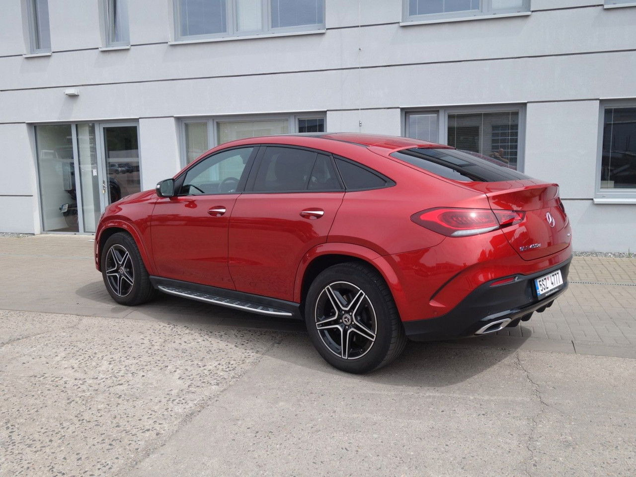 Mercedes-Benz GLE-klasse 400 d 4Matic Coupe Pano - 轿跑车:图4 Mercedes-Benz GLE-klasse 400 d 4Matic Coupe Pano - 轿跑车:图4