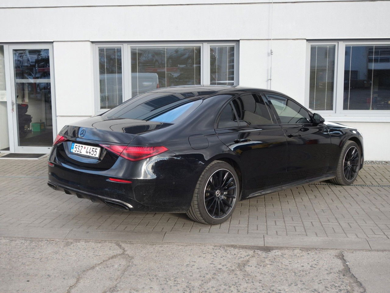 Mercedes-Benz S-klasse S400d 4Matic,AMG,Pano, Vollaust,Sthz,Garant10/27 - 轿车:图4 Mercedes-Benz S-klasse S400d 4Matic,AMG,Pano, Vollaust,Sthz,Garant10/27 - 轿车:图4