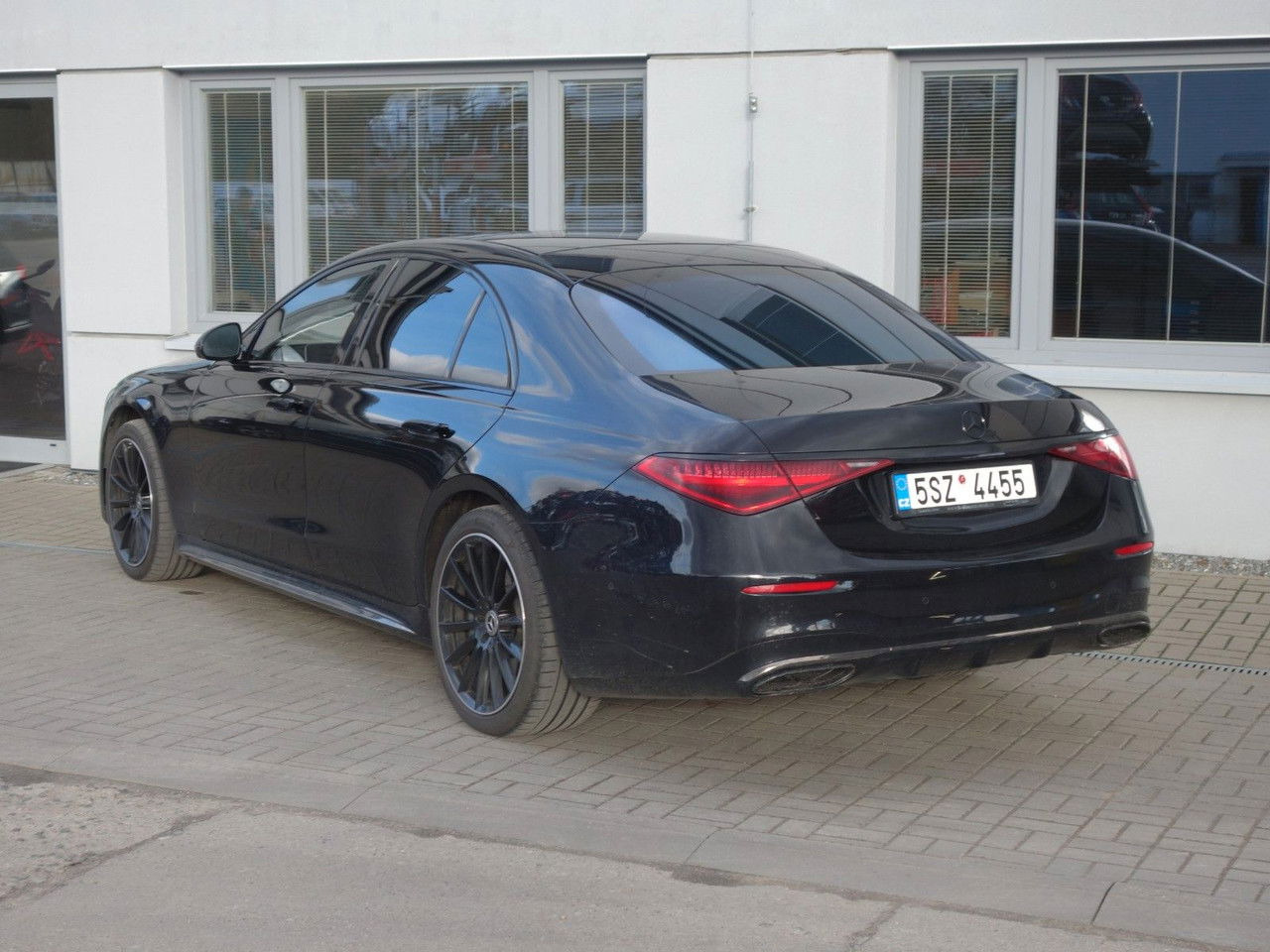 Mercedes-Benz S-klasse S400d 4Matic,AMG,Pano, Vollaust,Sthz,Garant10/27 - 轿车:图3 Mercedes-Benz S-klasse S400d 4Matic,AMG,Pano, Vollaust,Sthz,Garant10/27 - 轿车:图3