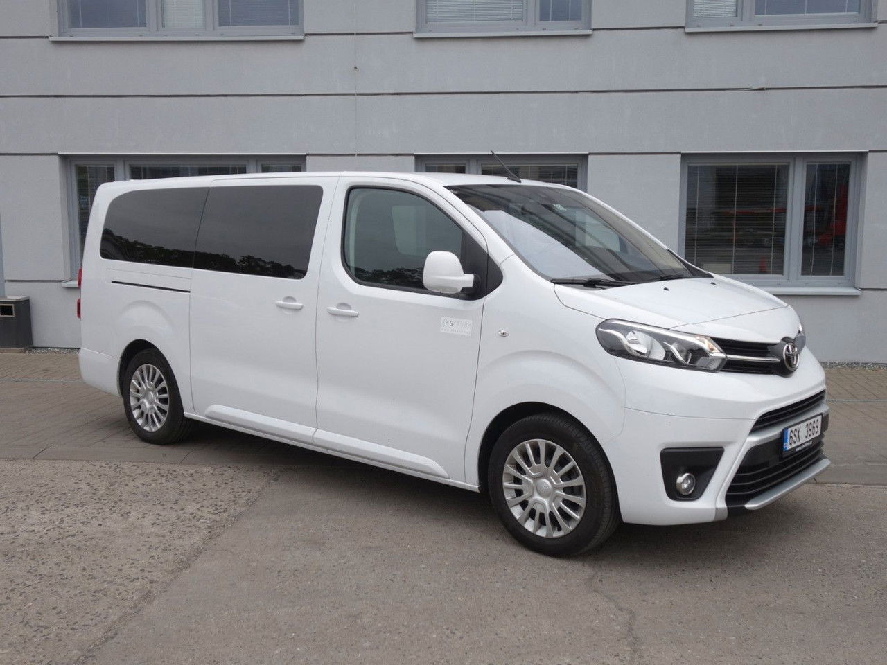 Toyota ProAce Verso L2 Shuttle Comfort - 小型客车:图4 Toyota ProAce Verso L2 Shuttle Comfort - 小型客车:图4
