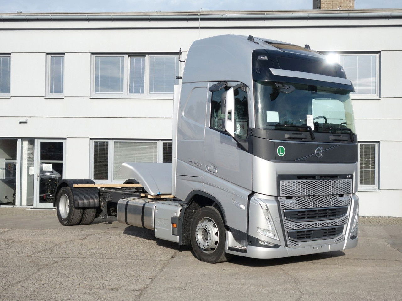 Volvo FH 13 XL 460 Turbo Compound Neue - 集装箱运输车/ 可拆卸车身的卡车:图2 Volvo FH 13 XL 460 Turbo Compound Neue - 集装箱运输车/ 可拆卸车身的卡车:图2