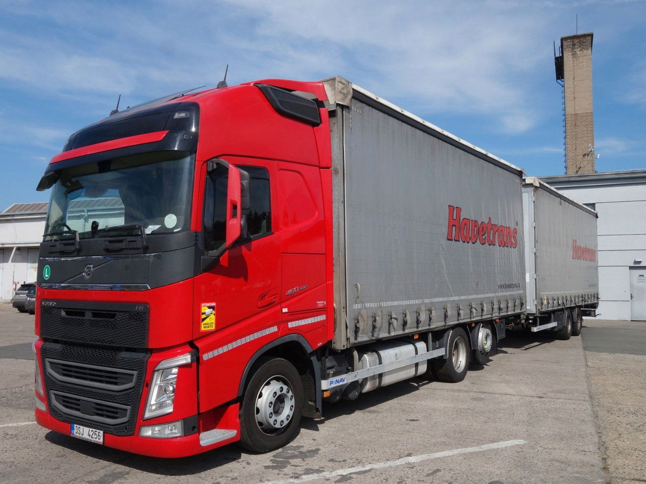 Volvo FH 460 XL 6x2, 120 cbm, Durchfahren - 侧帘卡车:图1 Volvo FH 460 XL 6x2, 120 cbm, Durchfahren - 侧帘卡车:图1