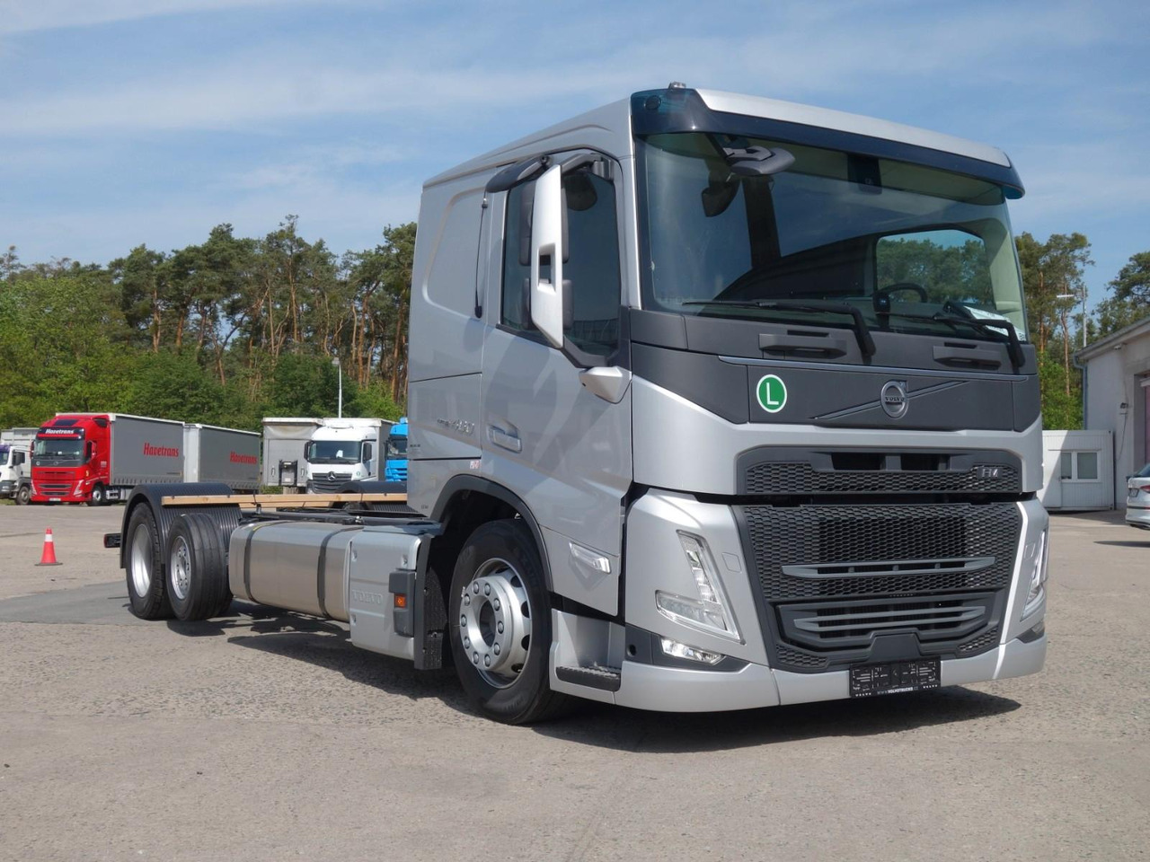 Volvo FM13 460 6x2 Neue RTO , Kassbohrer, Rolfo, Rimo - 驾驶室底盘卡车:图3 Volvo FM13 460 6x2 Neue RTO , Kassbohrer, Rolfo, Rimo - 驾驶室底盘卡车:图3
