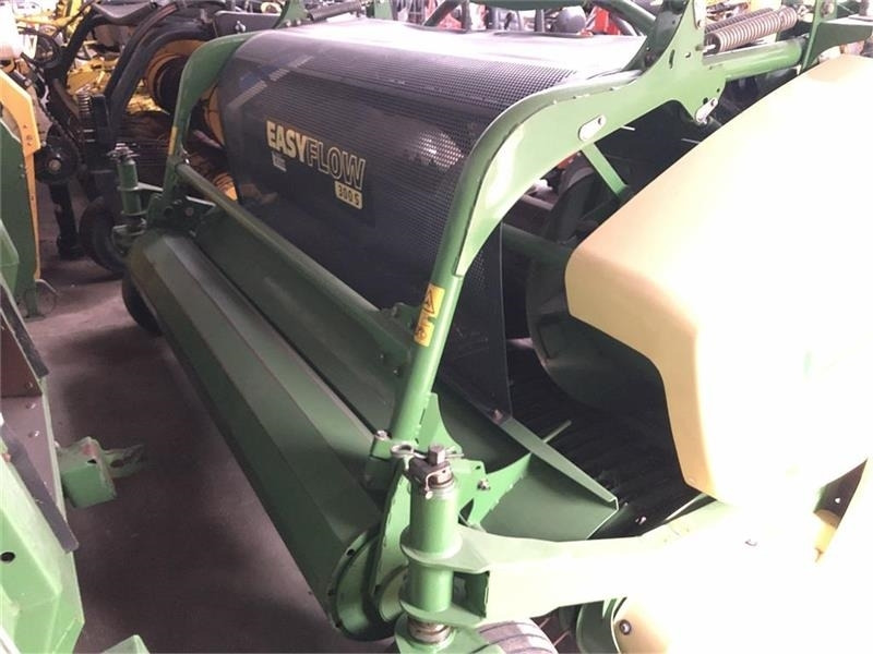 Krone EasyFlow 300S - 干草和饲料设备:图4 Krone EasyFlow 300S - 干草和饲料设备:图4