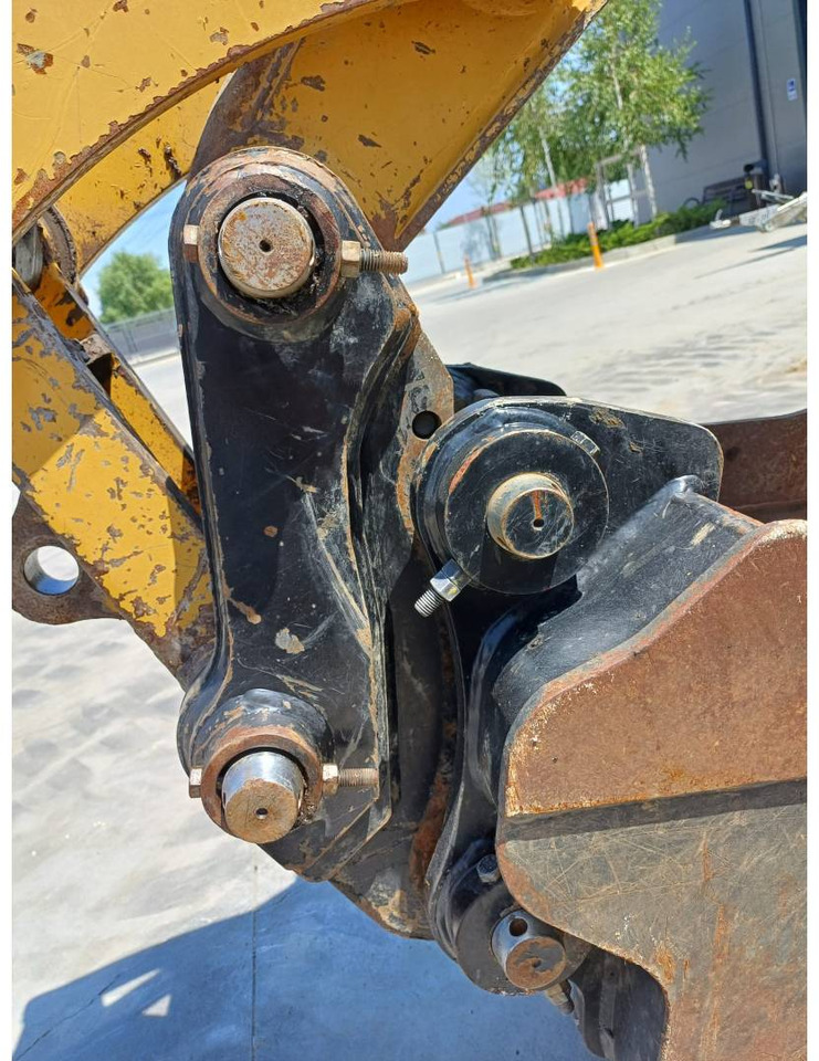 履带式挖掘机 CAT 308-07CR:图23 履带式挖掘机 CAT 308-07CR:图23