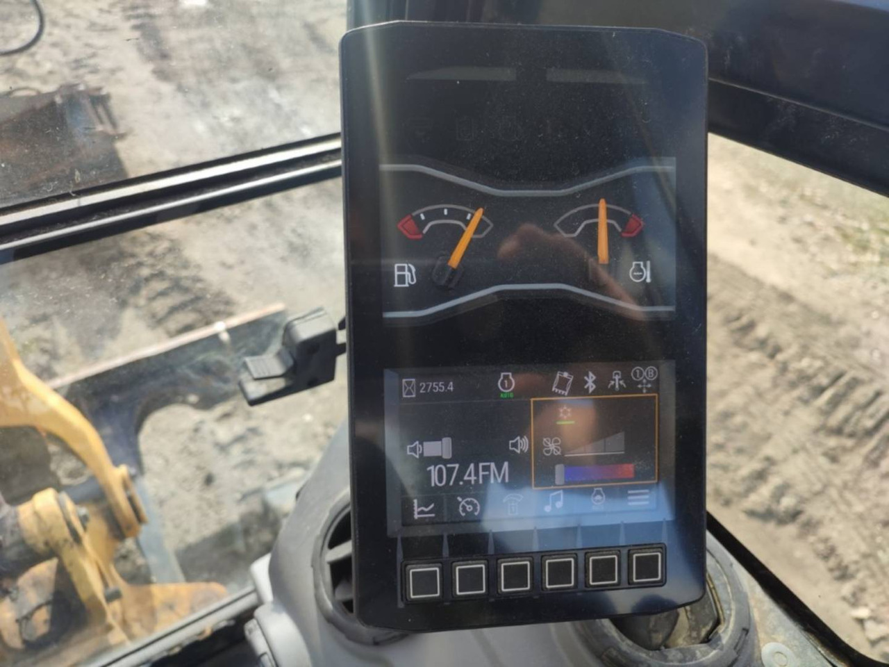 CAT 301.8 - 履带式挖掘机:图2 CAT 301.8 - 履带式挖掘机:图2