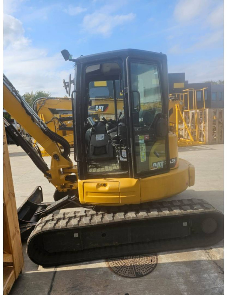 CAT 305.5E2CR - 履带式挖掘机:图3 CAT 305.5E2CR - 履带式挖掘机:图3