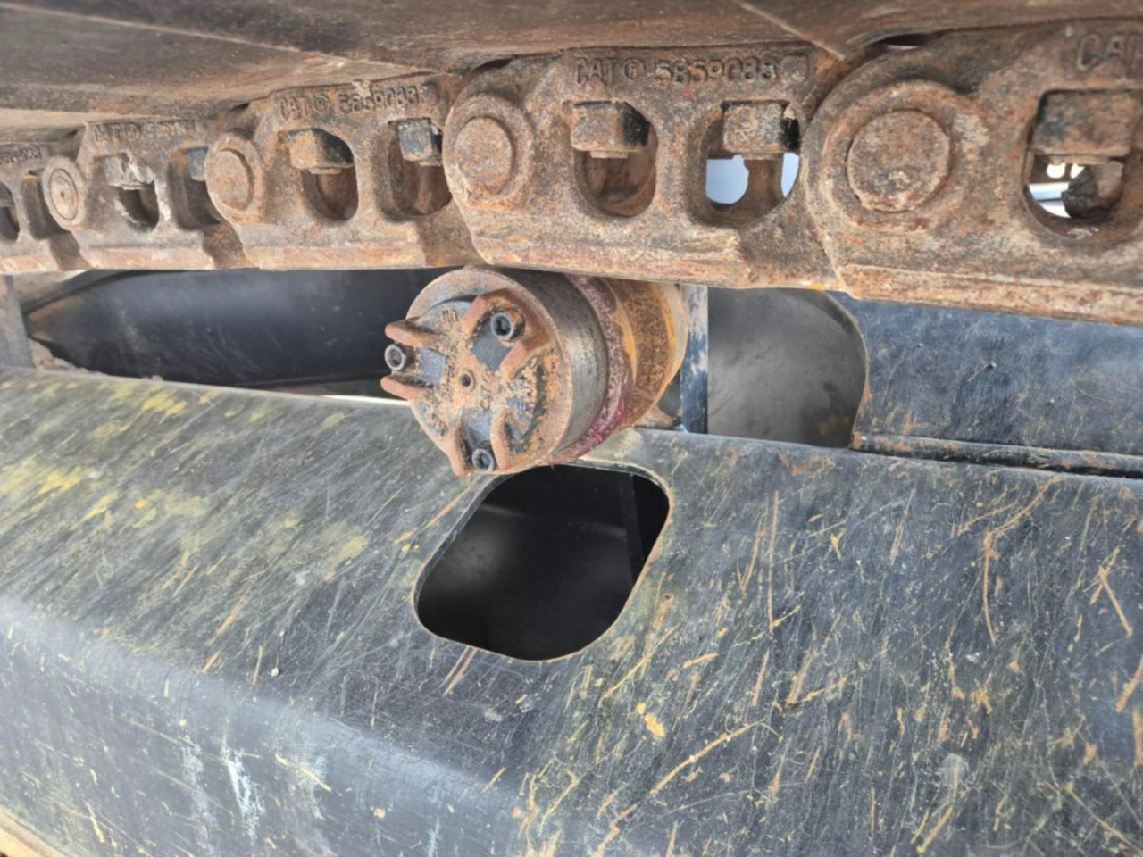 履带式挖掘机 CAT 320GC：图18