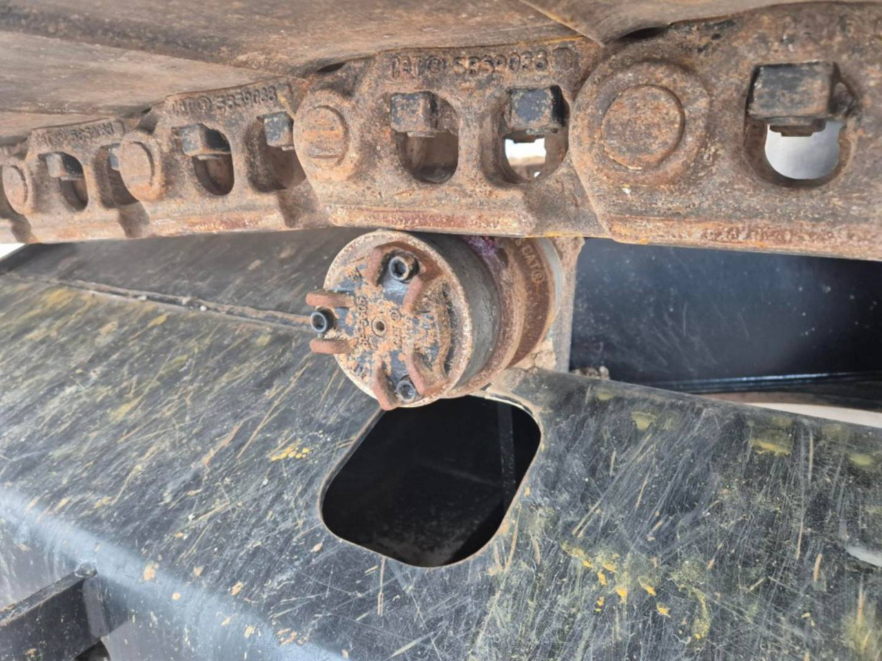 履带式挖掘机 CAT 320GC：图19