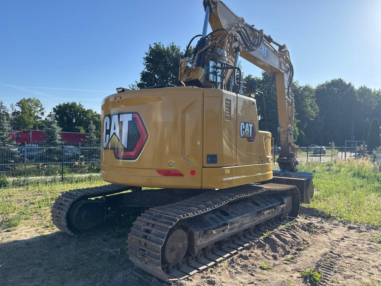 CAT 325 - 履带式挖掘机:图3 CAT 325 - 履带式挖掘机:图3