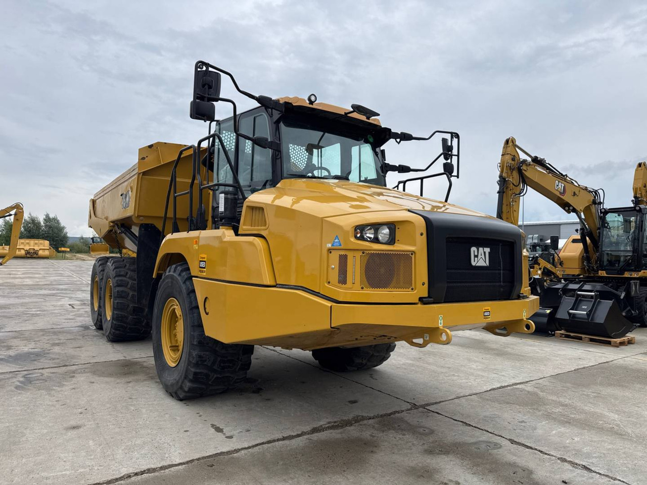 CAT 730 - 铰接式自卸车:图3 CAT 730 - 铰接式自卸车:图3