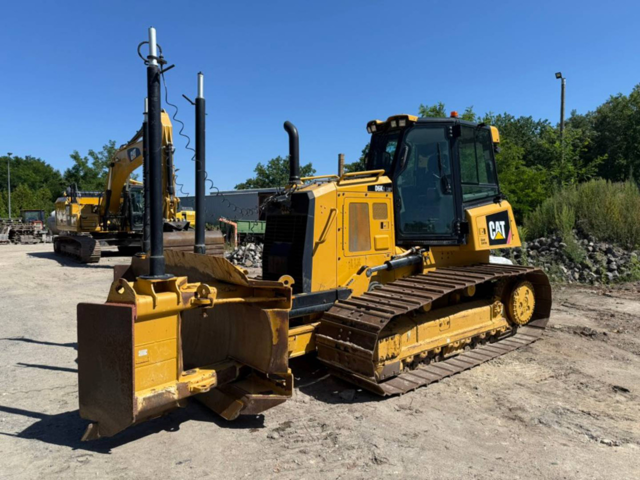 CAT D6K2LGP - 推土机:图1 CAT D6K2LGP - 推土机:图1